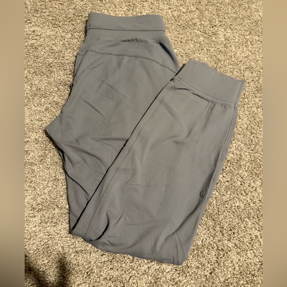 Lululemon joggers